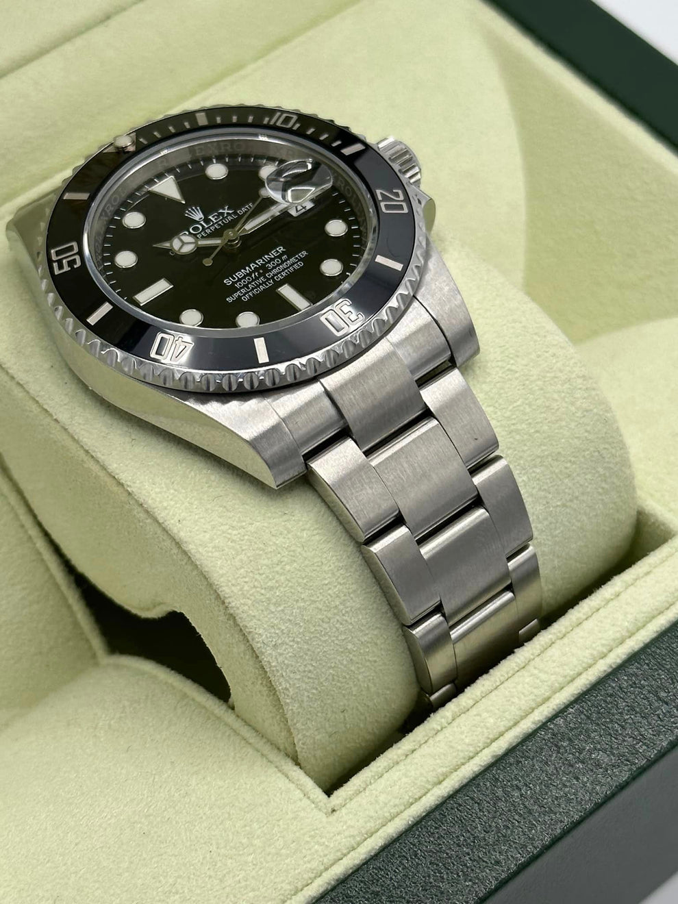 Rolex Yacht-Master 42 – 7AA Premium Black